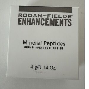 Rodan + Fields Enhancements Mineral Peptides SPF 20 Powder 0.14oz New